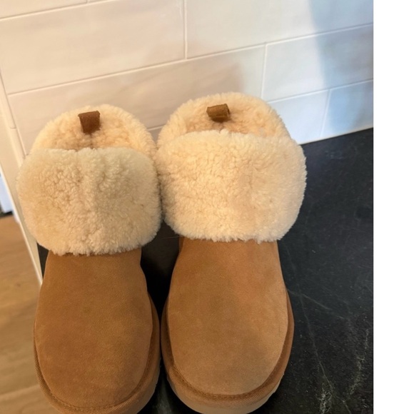UGG Brown and Cream Ankle Booties - Picture 2 of 5